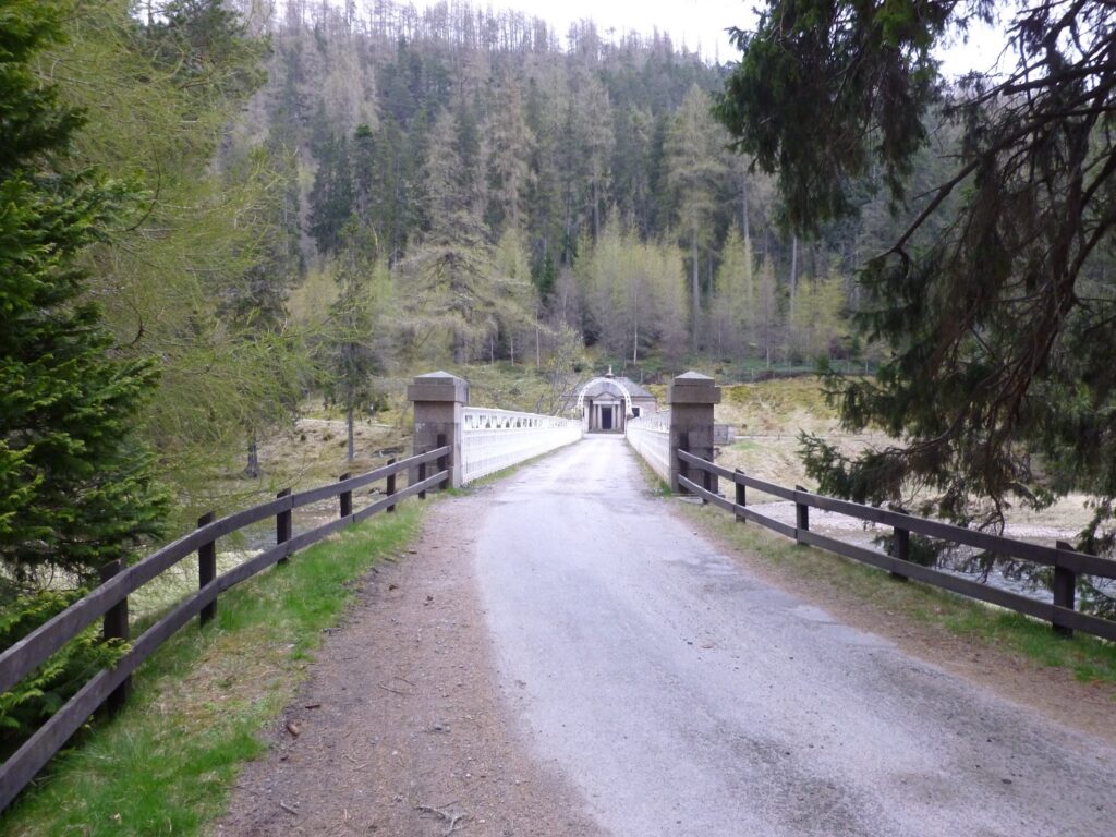 Victoria Bridge on the way out of Mar Lodge